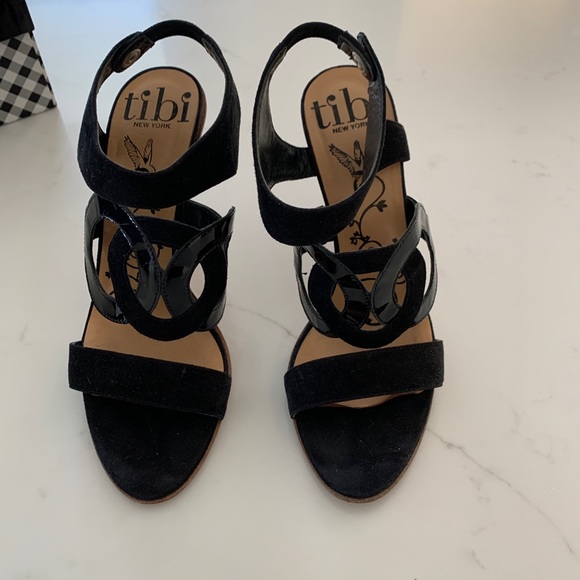 Vintage Tibi Heels - Picture 2 of 11